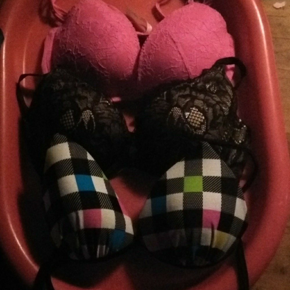 Victoria secret /pink bras and bathing suit